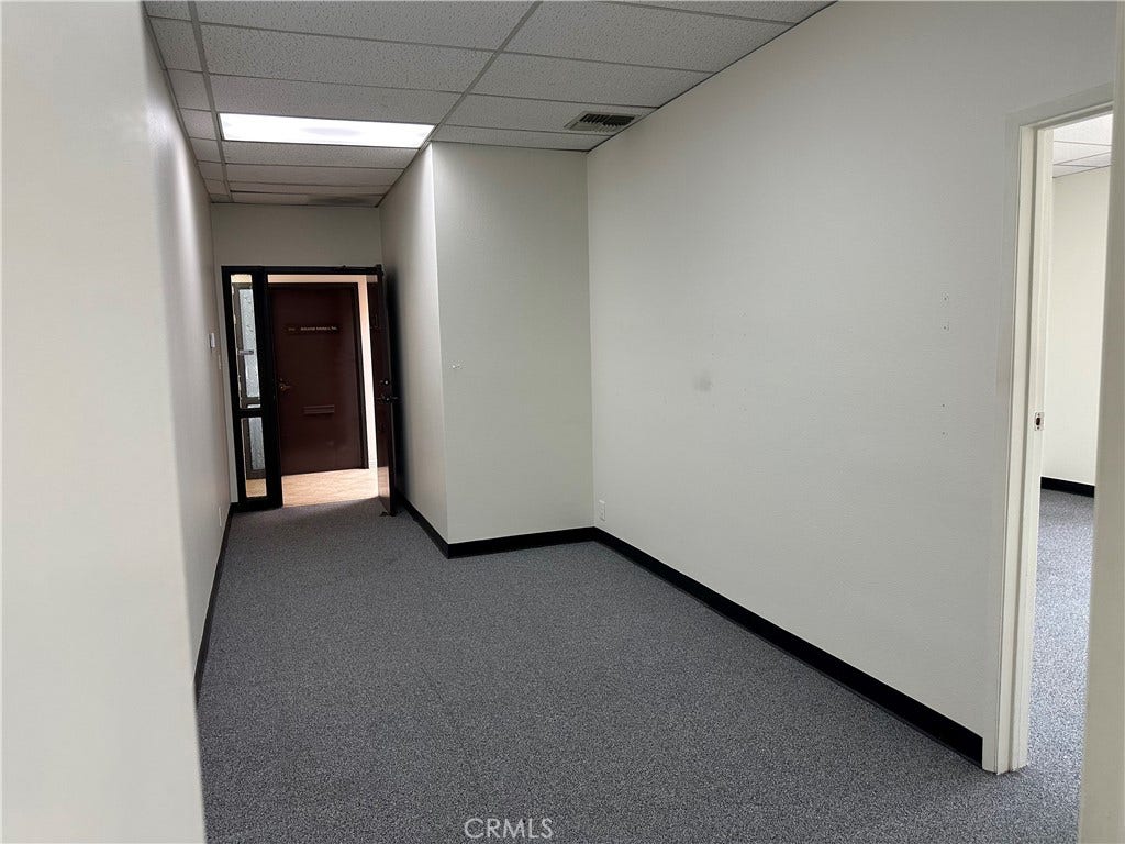 Unit 211 interior hall/ entry