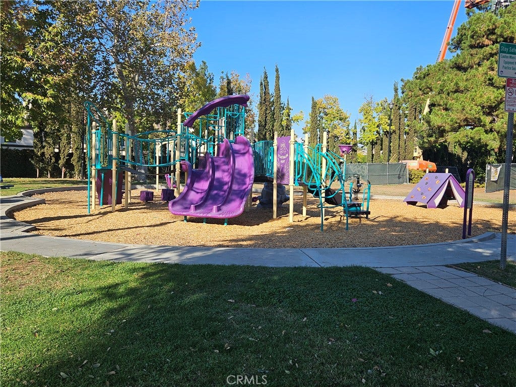 1381 Burwood Street, #4, La Habra, CA 90631