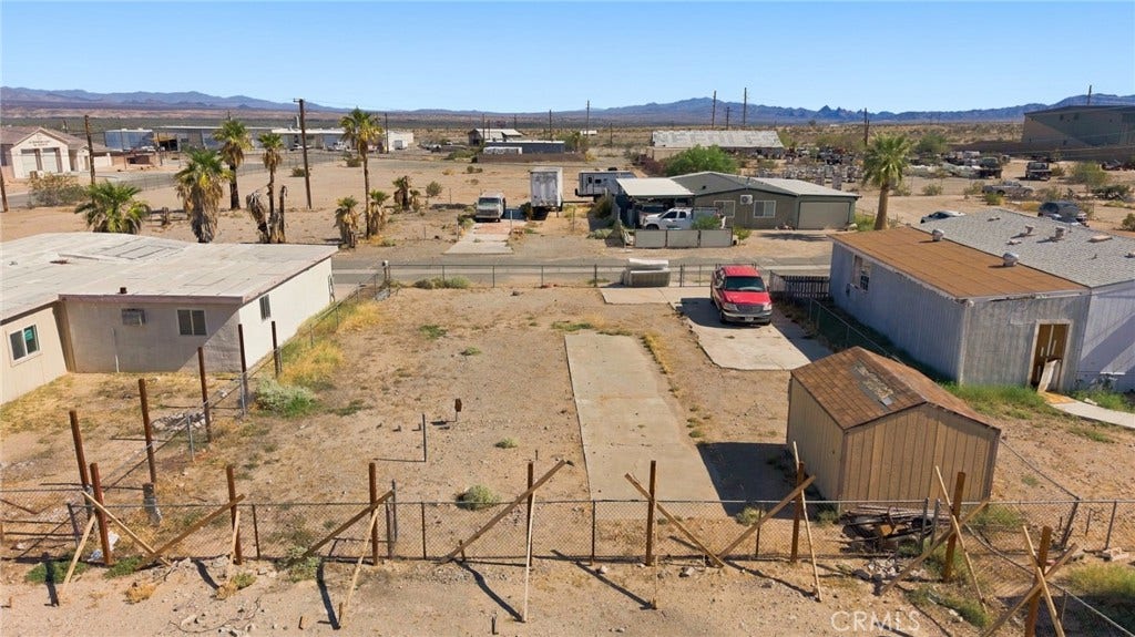 1212 Riverview, Needles, CA 92363