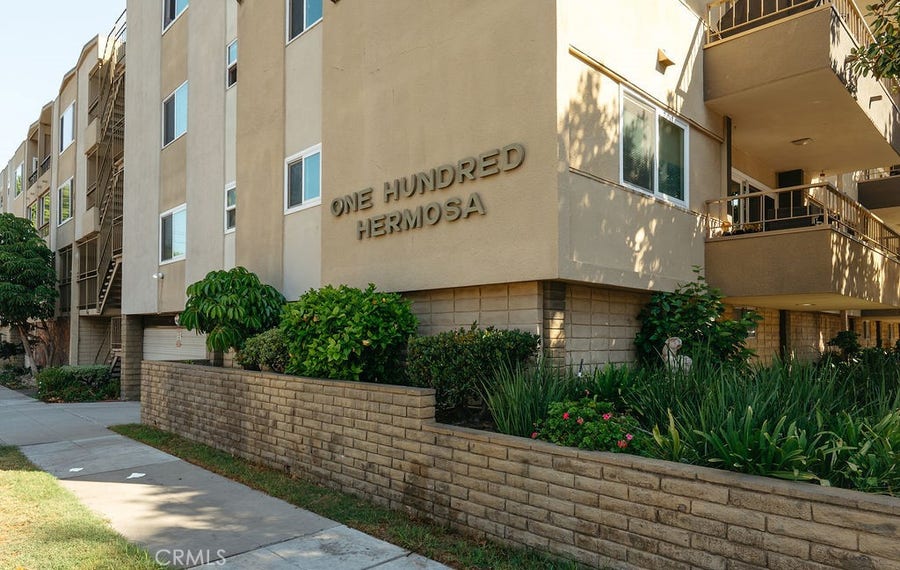 Property photo for 100 Hermosa, #2B, Long Beach, CA