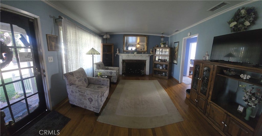 4542 Goldfield, Long Beach, CA 90807 4542 Goldfield, Long Beach, CA 90807