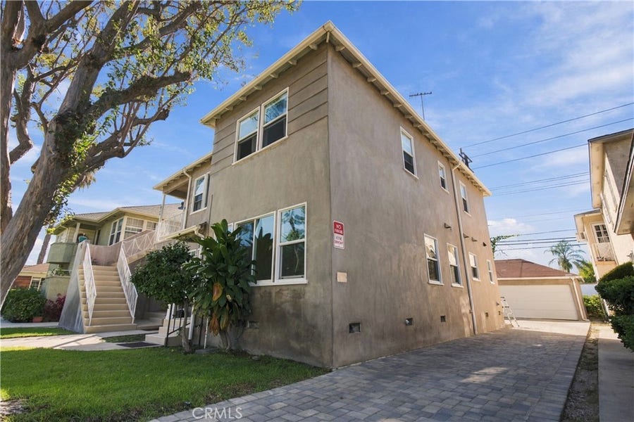 Property photo for 824 W Glenoaks, Glendale, CA