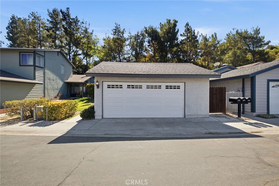 Property photo for 428 Lupine Place Place, La Verne, CA