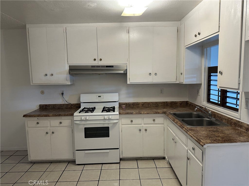 4109 W 5th, #F3, Santa Ana, CA 92703 4109 W 5th, #F3, Santa Ana, CA 92703