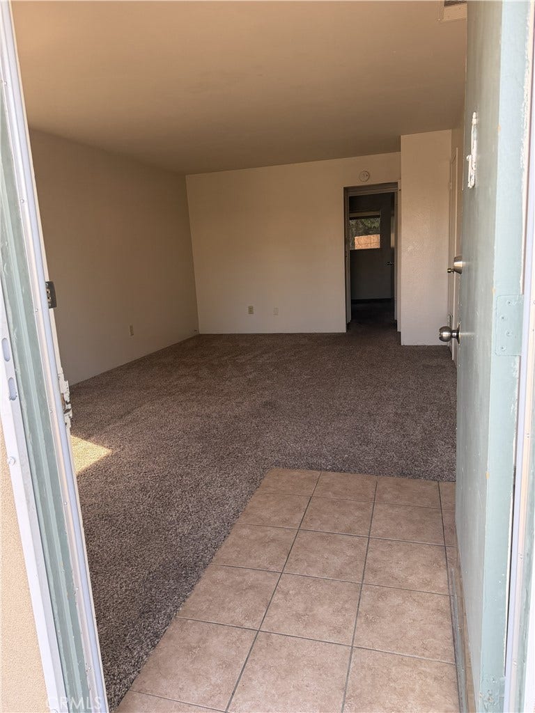 291 South Avenue, Turlock, CA 95380 291 South Avenue, Turlock, CA 95380