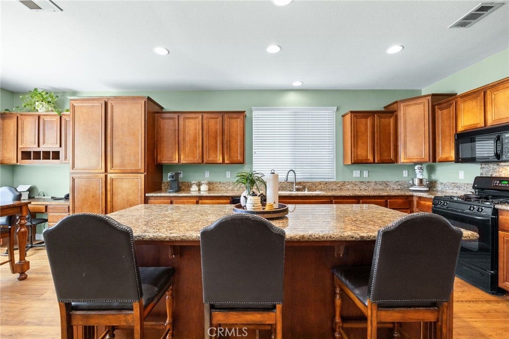 29421 Lake Hills, Menifee, CA 92585 29421 Lake Hills, Menifee, CA 92585