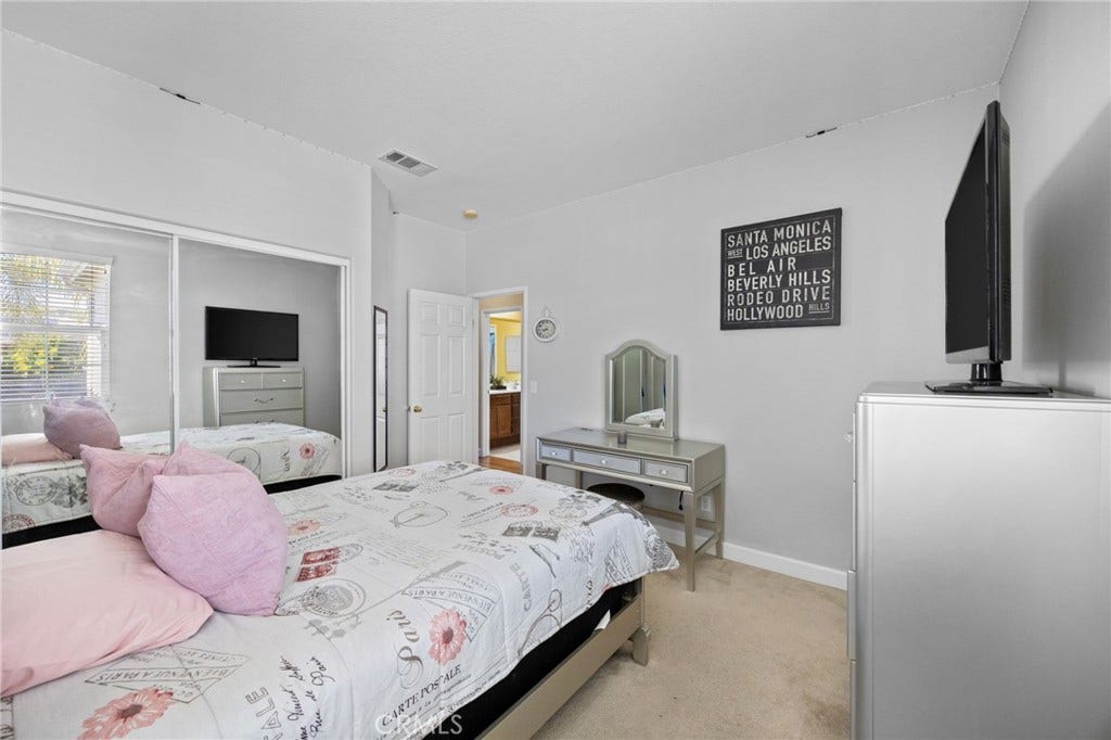 29421 Lake Hills, Menifee, CA 92585 29421 Lake Hills, Menifee, CA 92585