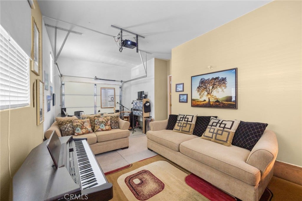 29421 Lake Hills, Menifee, CA 92585 29421 Lake Hills, Menifee, CA 92585