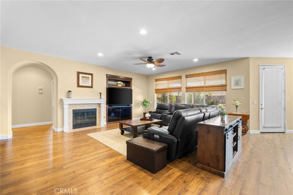 29421 Lake Hills, Menifee, CA 92585 29421 Lake Hills, Menifee, CA 92585
