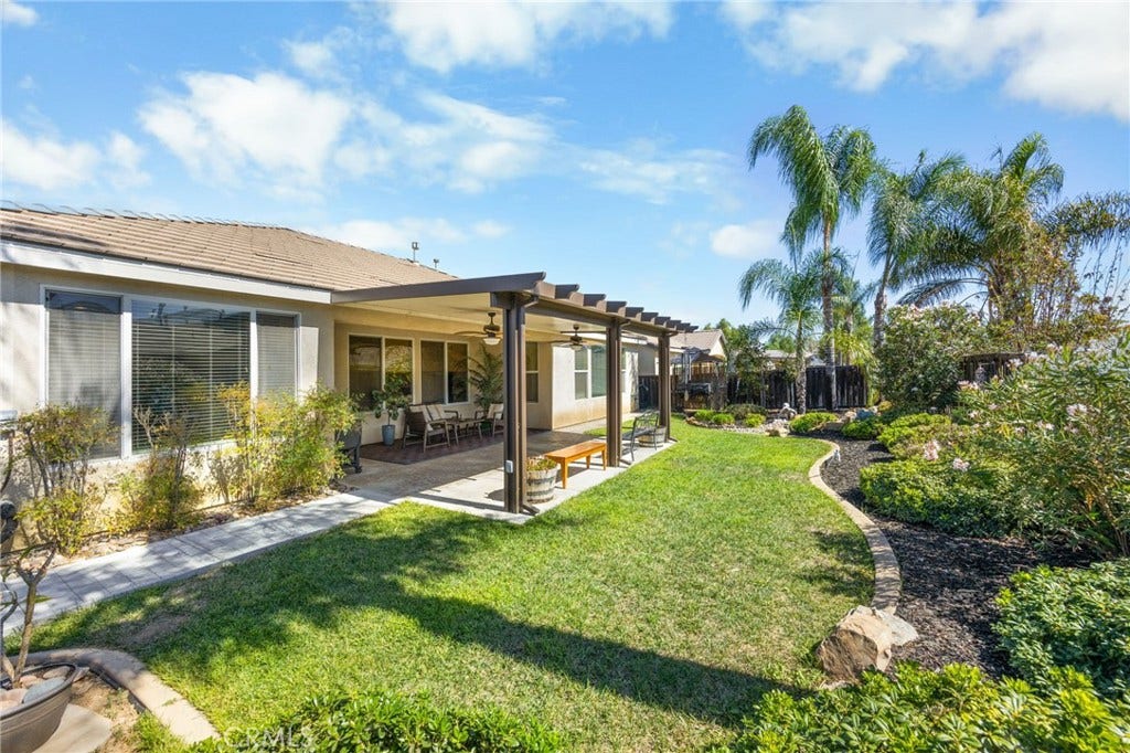 29421 Lake Hills, Menifee, CA 92585 29421 Lake Hills, Menifee, CA 92585