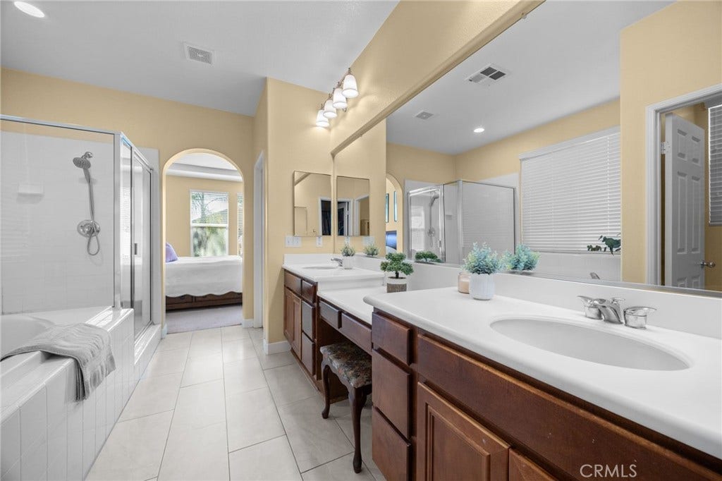 29421 Lake Hills, Menifee, CA 92585 29421 Lake Hills, Menifee, CA 92585