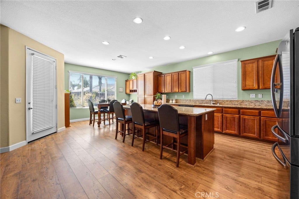 29421 Lake Hills, Menifee, CA 92585 29421 Lake Hills, Menifee, CA 92585