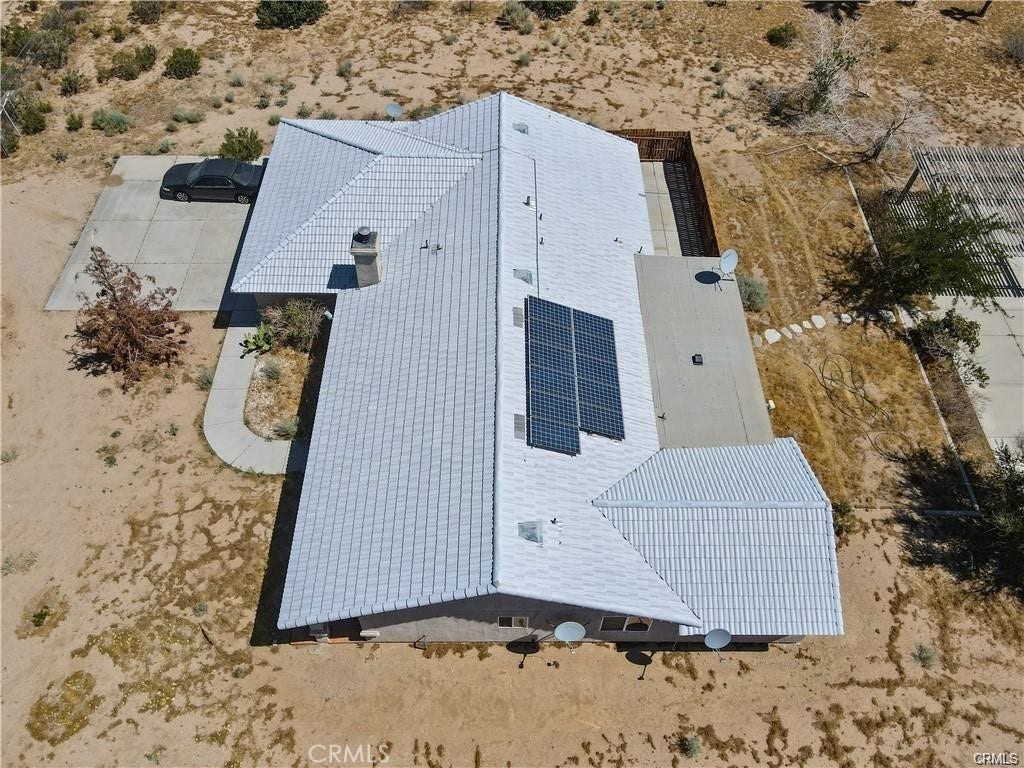 13227 Smith Road, Phelan, CA 92371 13227 Smith Road, Phelan, CA 92371
