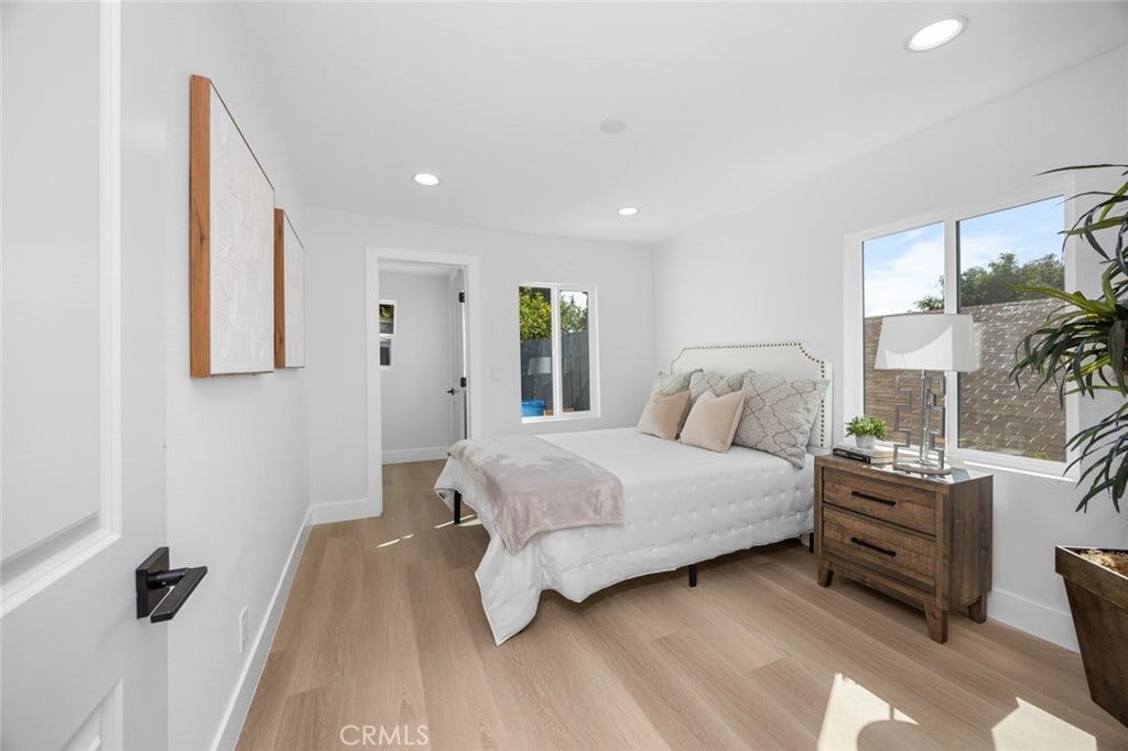 201 S Melrose, Placentia, CA 92870 201 S Melrose, Placentia, CA 92870