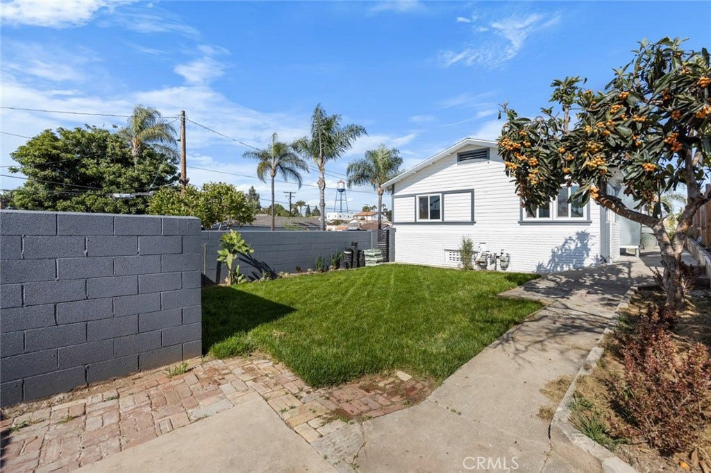 201 S Melrose, Placentia, CA 92870 201 S Melrose, Placentia, CA 92870