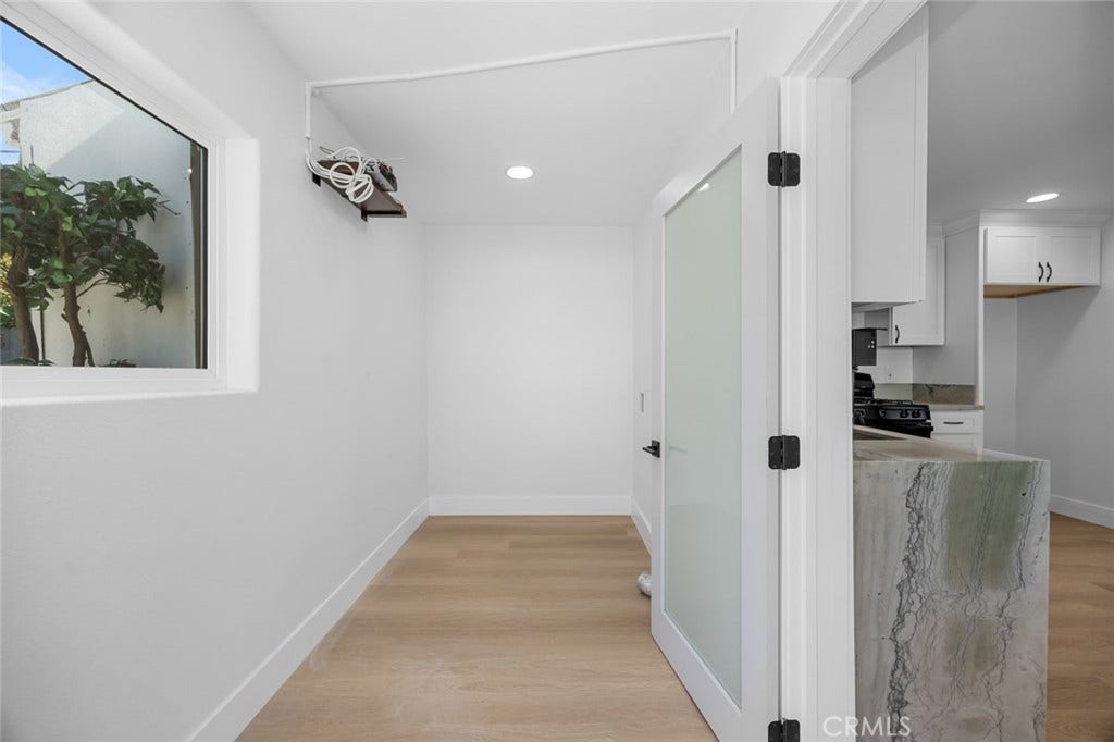 201 S Melrose, Placentia, CA 92870 201 S Melrose, Placentia, CA 92870