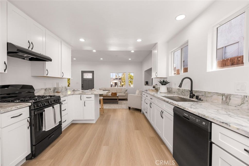 201 S Melrose, Placentia, CA 92870 201 S Melrose, Placentia, CA 92870
