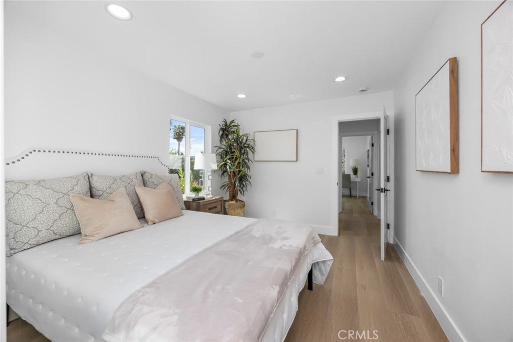 201 S Melrose, Placentia, CA 92870 201 S Melrose, Placentia, CA 92870