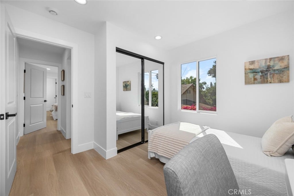 201 S Melrose, Placentia, CA 92870 201 S Melrose, Placentia, CA 92870