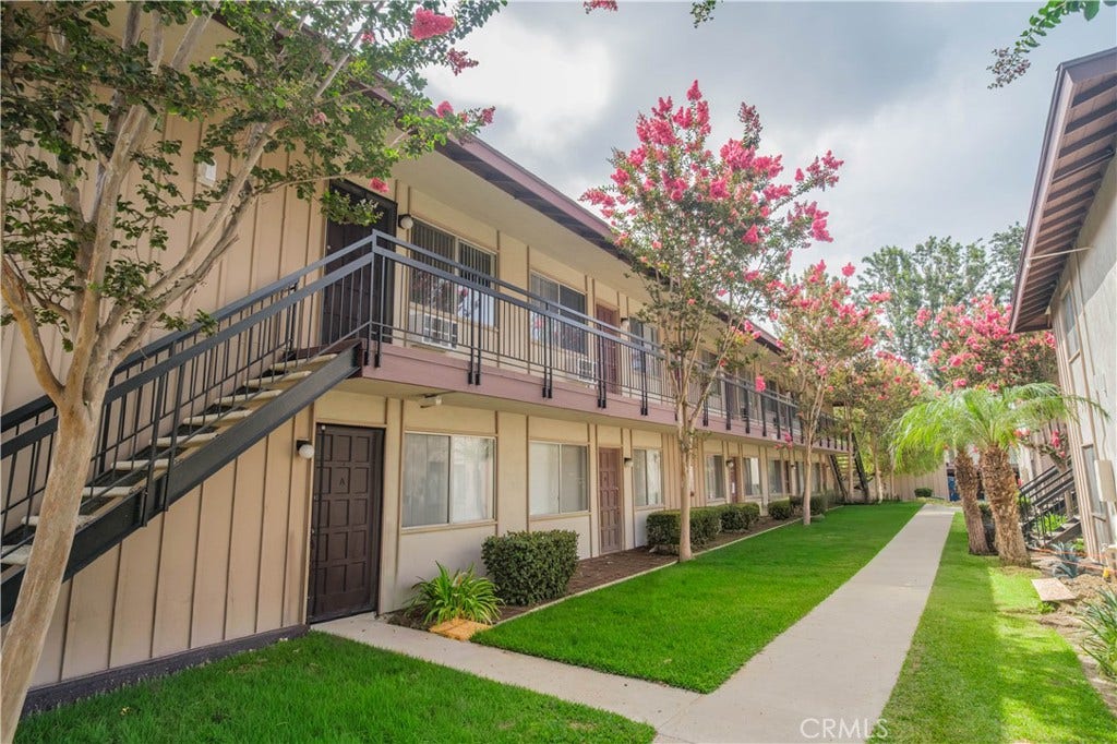 549 N Tustin Avenue, Santa Ana, CA 92705 549 N Tustin Avenue, Santa Ana, CA 92705