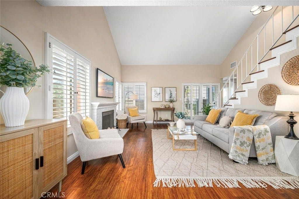 11389 Nayshon Court, Cypress, CA 90630 11389 Nayshon Court, Cypress, CA 90630