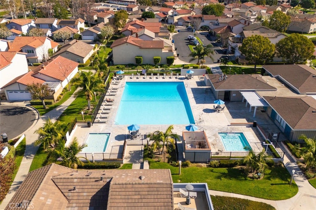 11389 Nayshon Court, Cypress, CA 90630 11389 Nayshon Court, Cypress, CA 90630
