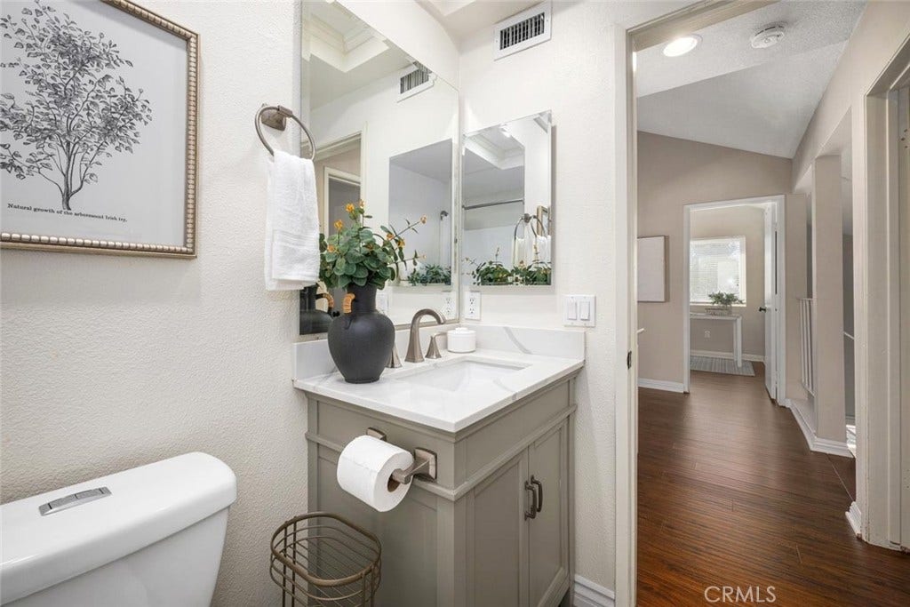 11389 Nayshon Court, Cypress, CA 90630 11389 Nayshon Court, Cypress, CA 90630