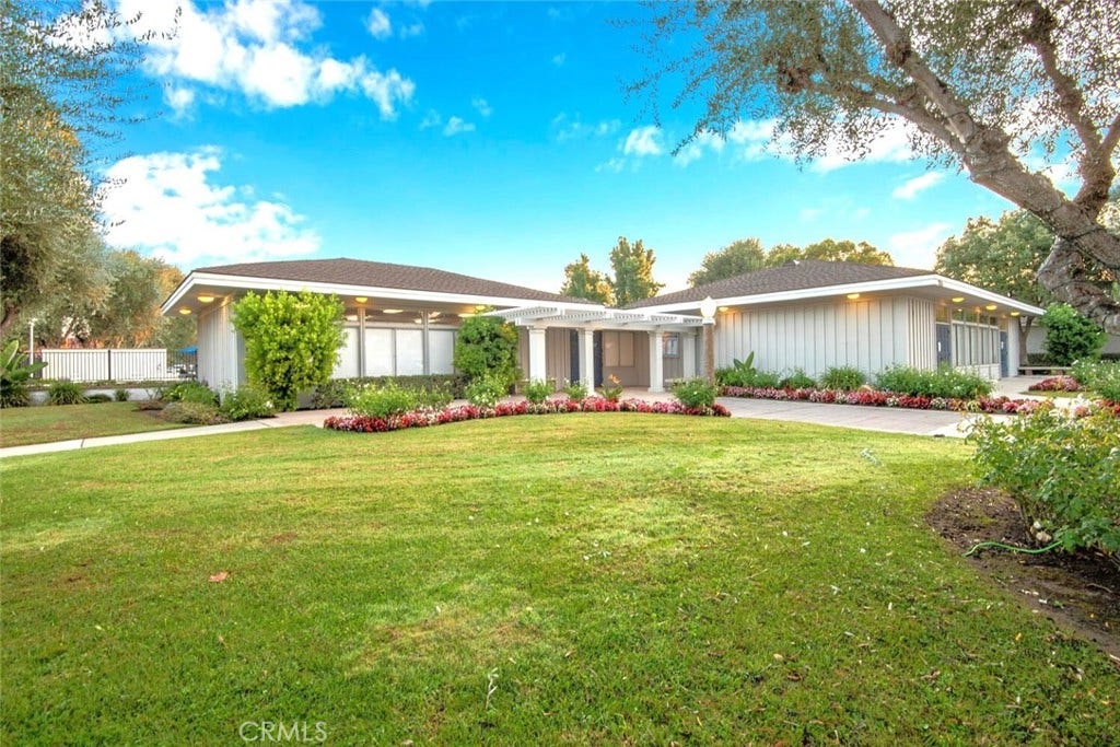 11389 Nayshon Court, Cypress, CA 90630 11389 Nayshon Court, Cypress, CA 90630