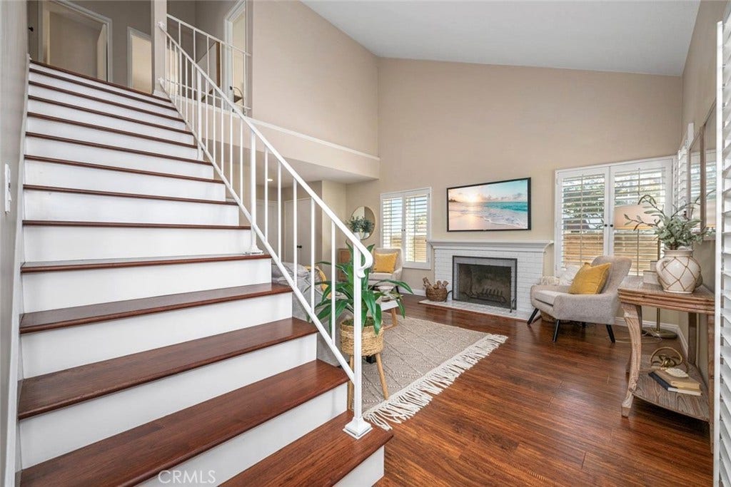 11389 Nayshon Court, Cypress, CA 90630 11389 Nayshon Court, Cypress, CA 90630