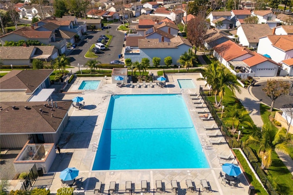 11389 Nayshon Court, Cypress, CA 90630 11389 Nayshon Court, Cypress, CA 90630