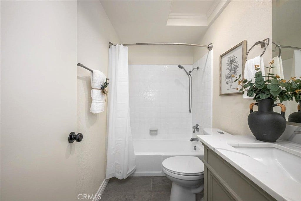 11389 Nayshon Court, Cypress, CA 90630 11389 Nayshon Court, Cypress, CA 90630