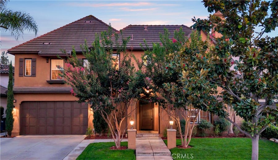 Property photo for 780 W Aster Place, Santa Ana, CA