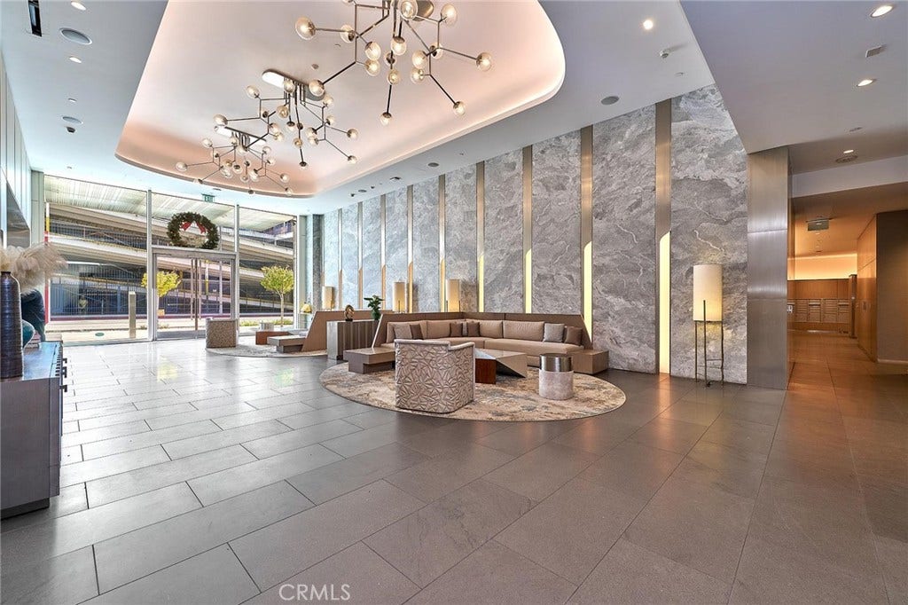 877 Francisco, #1717, Los Angeles, CA 90017 877 Francisco, #1717, Los Angeles, CA 90017