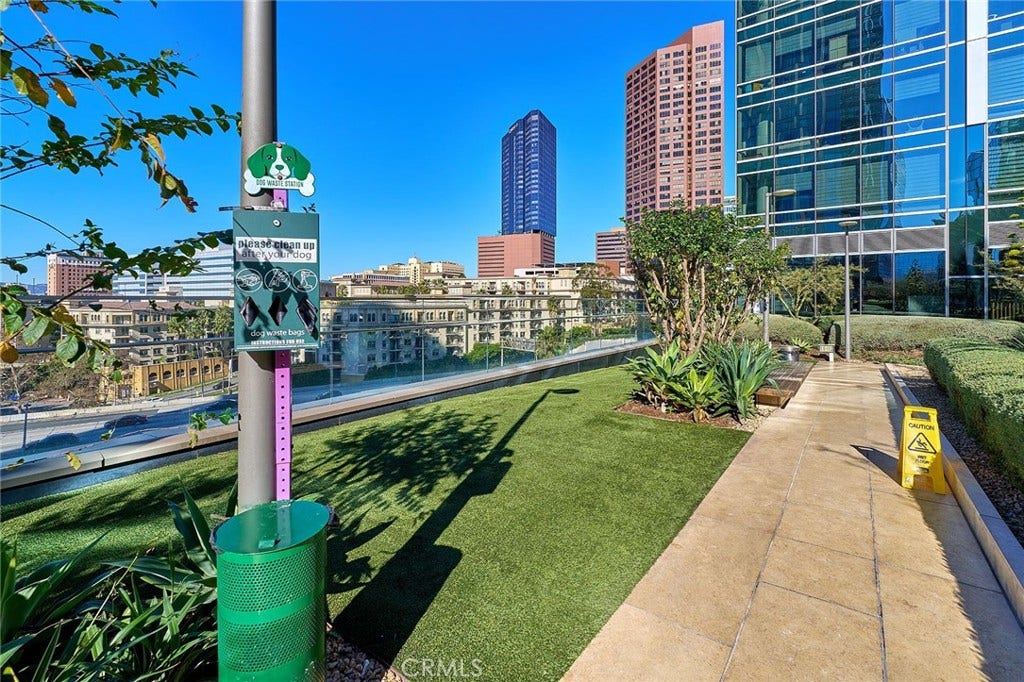 877 Francisco, #1717, Los Angeles, CA 90017 877 Francisco, #1717, Los Angeles, CA 90017
