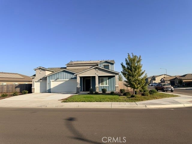 Property photo for 1332 W Randy Ave, Fowler, CA