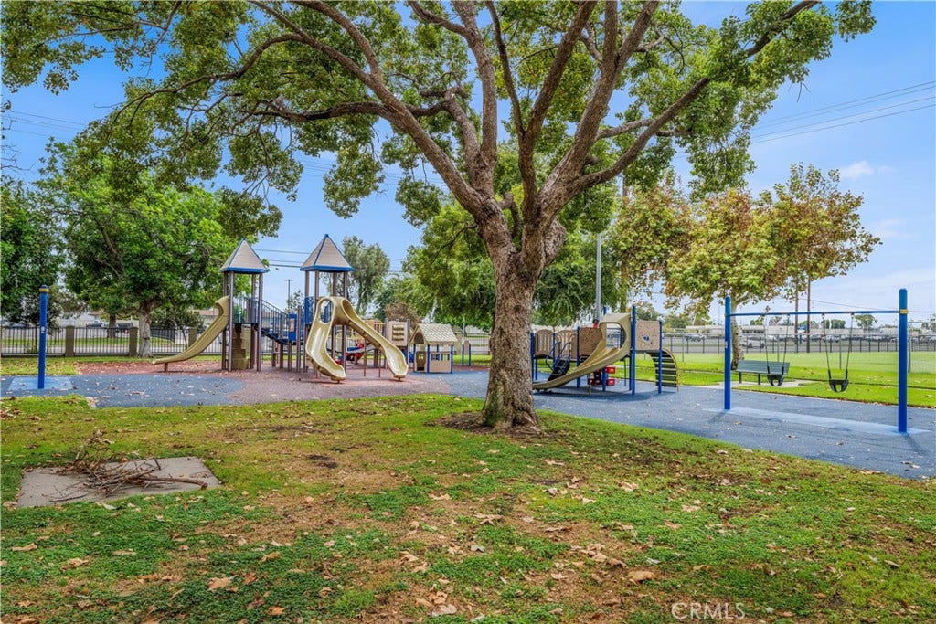 6911 Reefton Avenue, Cypress, CA 90630