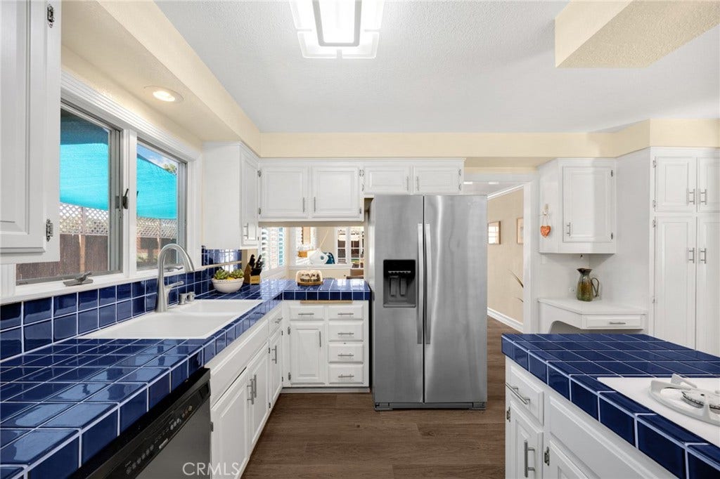 1007 San Antonio, Fullerton, CA 92835 1007 San Antonio, Fullerton, CA 92835