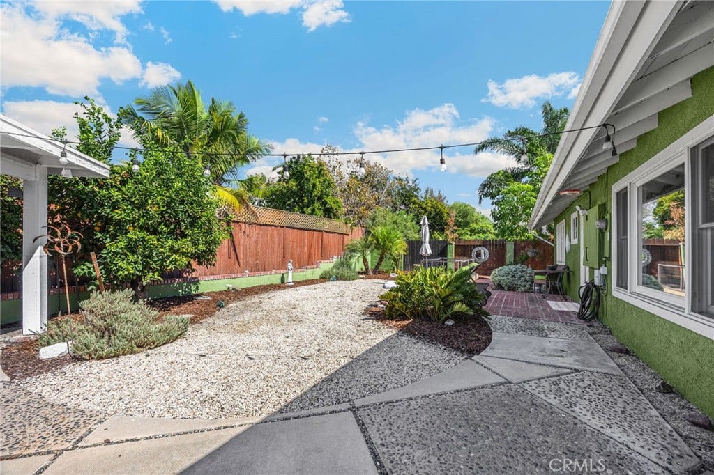 1007 San Antonio, Fullerton, CA 92835 1007 San Antonio, Fullerton, CA 92835
