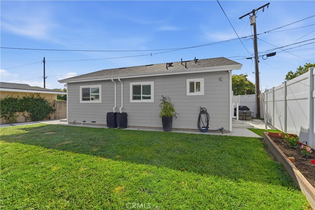 3329 N Los Coyotes Diagonal, #A, Long Beach, CA 90808