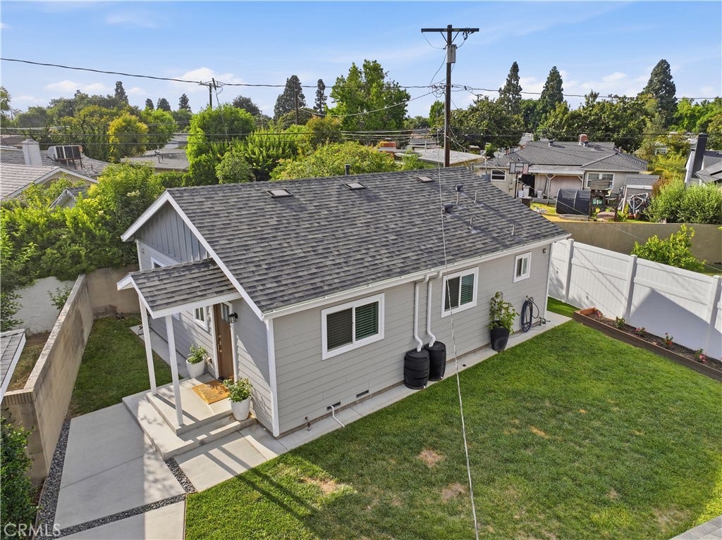 3329 N Los Coyotes Diagonal, #A, Long Beach, CA 90808