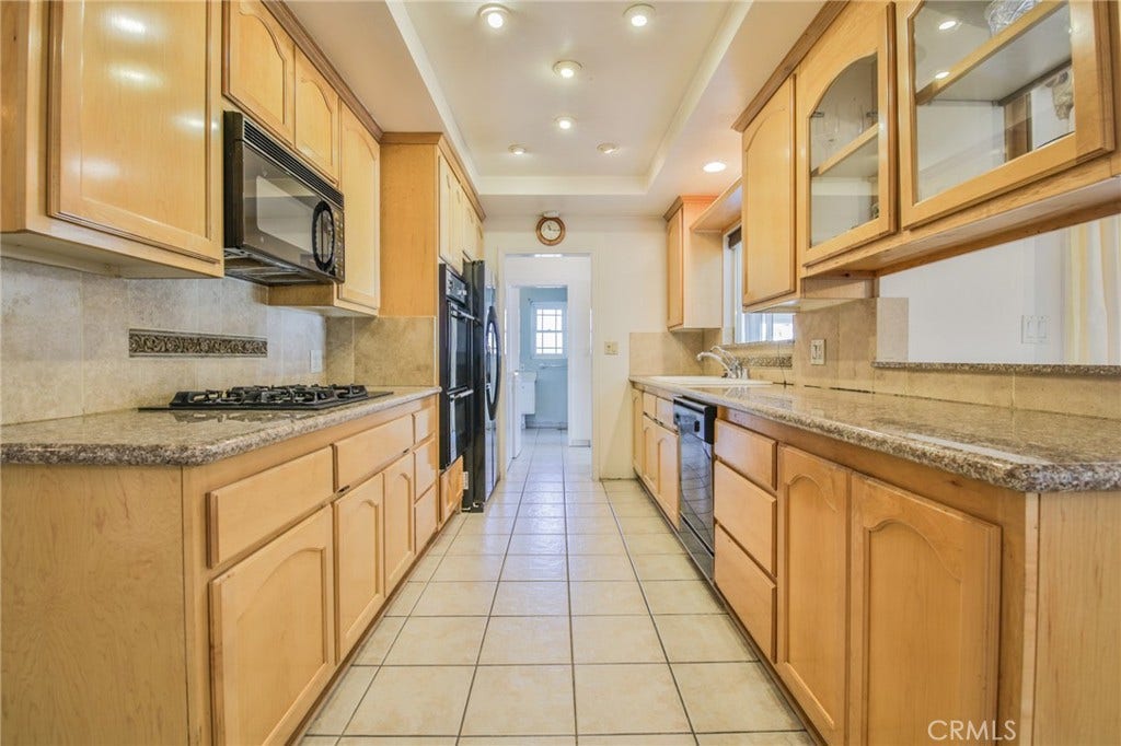 11231 Tigrina Avenue, Whittier, CA 90603 Kitchen