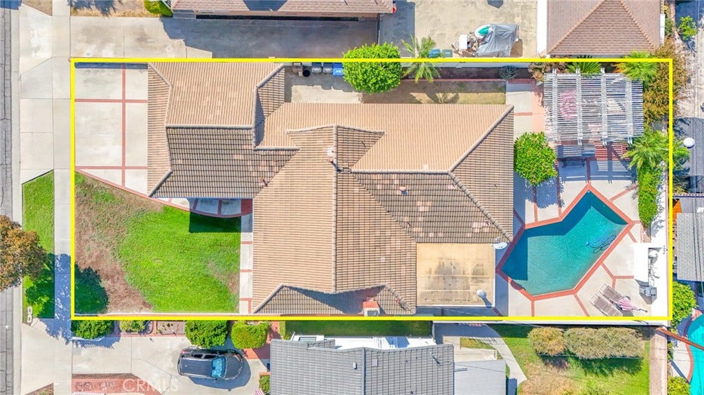 11231 Tigrina Avenue, Whittier, CA 90603 Drone Top View