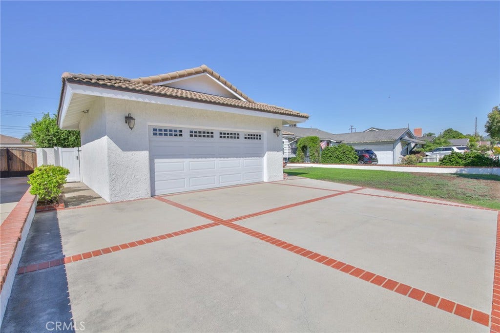 11231 Tigrina Avenue, Whittier, CA 90603 Front Garage