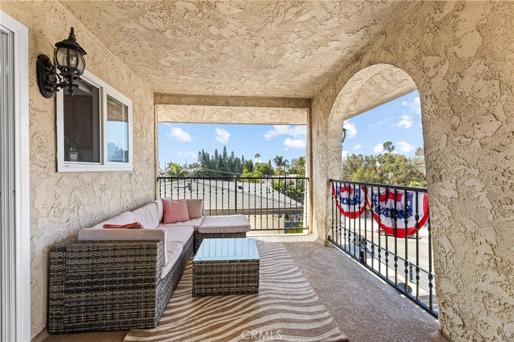241 Avenida Serra, San Clemente, CA 92672