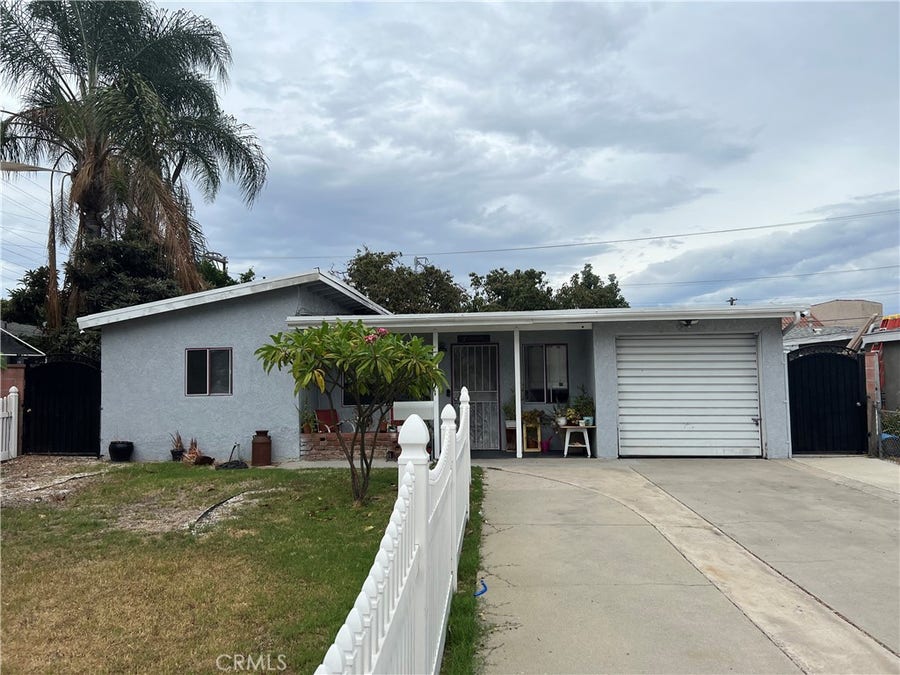 Property photo for 305 E Valencia, Fullerton, CA