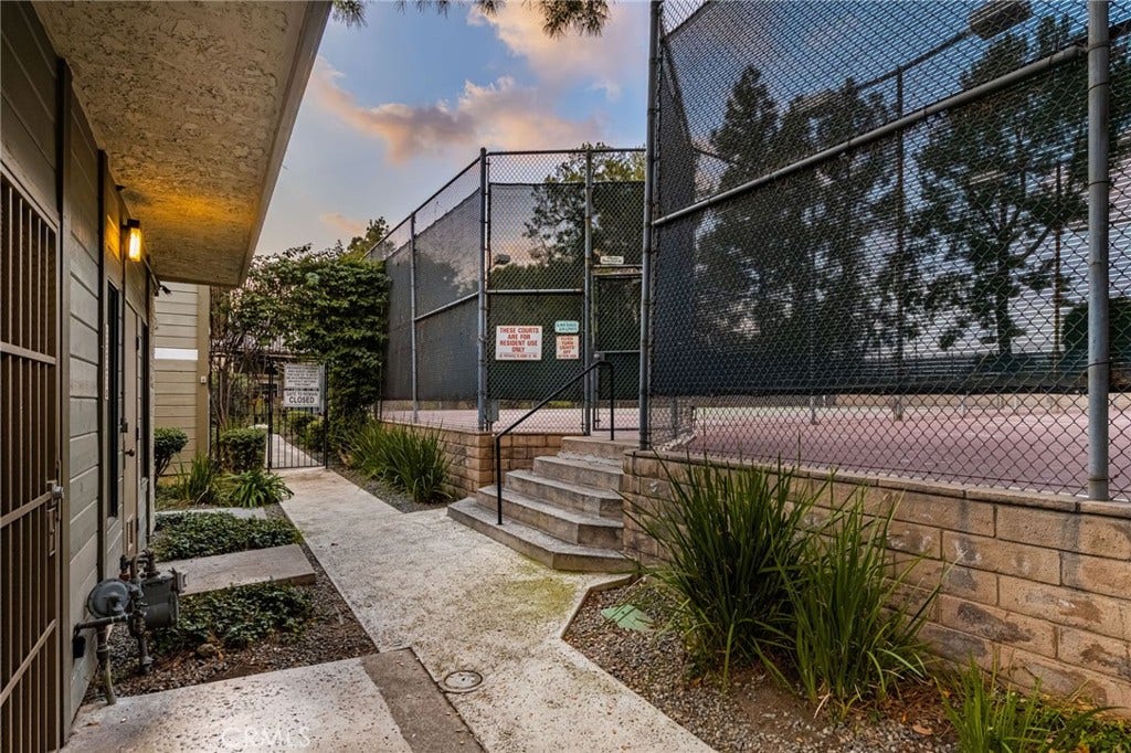 4900 E Chapman, #109, Orange, CA 92869 4900 E Chapman, #109, Orange, CA 92869