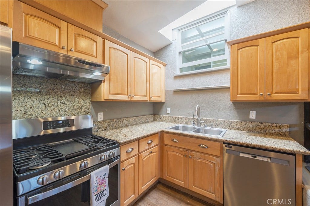 418 Union, Brea, CA 92821