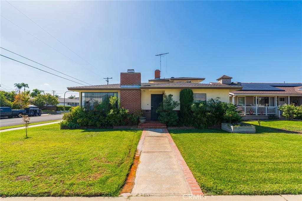 418 Union, Brea, CA 92821