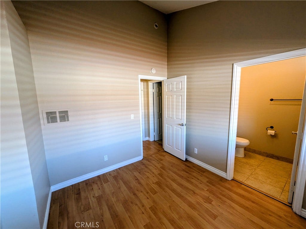 1764 Freeman Avenue, #6, Long Beach, CA 90804 1764 Freeman Avenue, #6, Long Beach, CA 90804