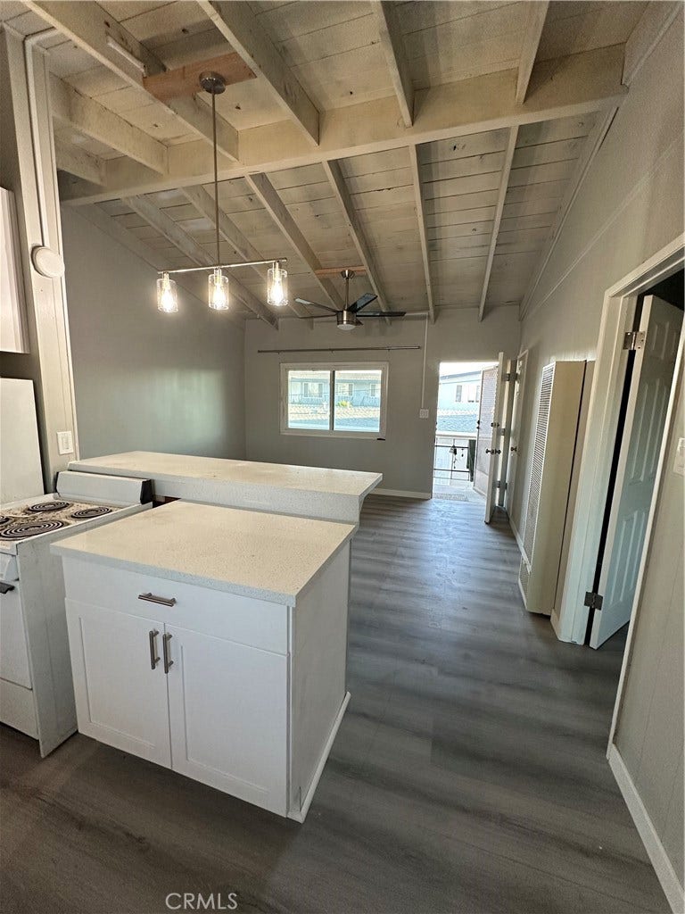 449 Redondo B
